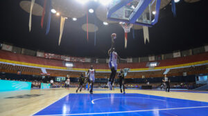Lee más sobre el artículo Siguen invictas cubanas del baloncesto en torneo del Caribe