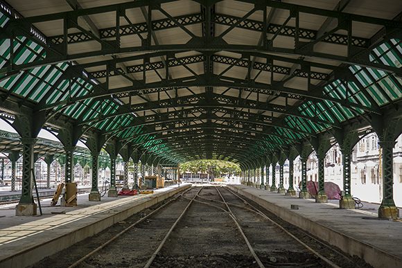 Lee más sobre el artículo Trenes nacionales reanudan hoy sus llegadas por Estación Central (+Fotos y Video)