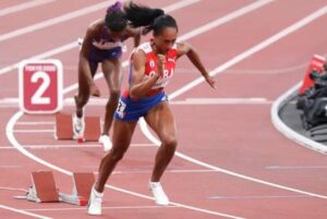 Lee más sobre el artículo Pasa a semifinales cubana Roxana Gómez en Mundial de atletismo