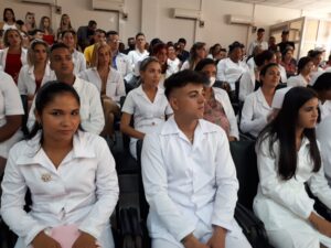 Lee más sobre el artículo Gradúa Ciego de Ávila profesionales de las Ciencias Médicas