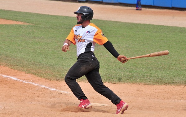 Lee más sobre el artículo Villa Clara a un paso de la final en Serie Sub-23 de Beisbol