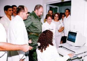 Lee más sobre el artículo La ciencia en Cuba, Fidel Castro y el futuro