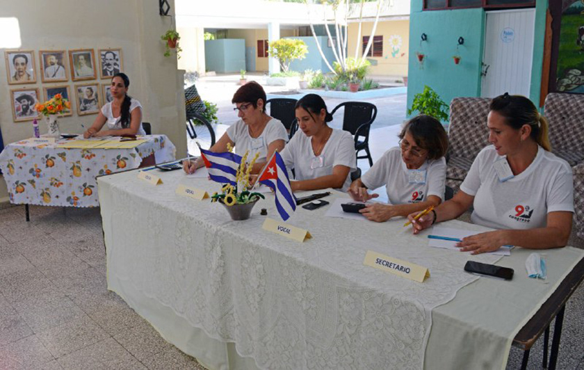 Lee más sobre el artículo Referendo Popular hoy en toda Cuba por el Código de las Familias