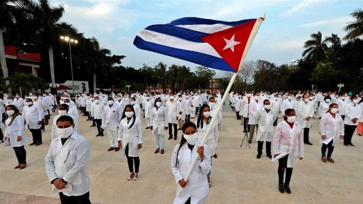 Lee más sobre el artículo Contingente médico cubano Henry Reeve, historia humanista de 17 años