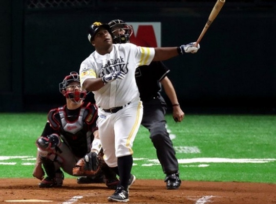 Lee más sobre el artículo Despaigne, Softbank y el fin de una dinastía en el beisbol de Japón