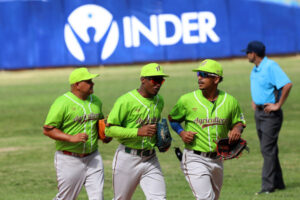 Lee más sobre el artículo Agricultores quebró invicto de Tabacaleros en Élite del Beisbol
