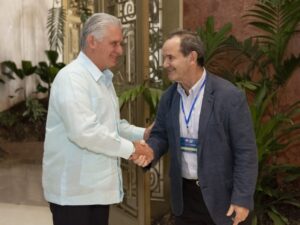 Lee más sobre el artículo Presidente cubano se reunió con Secretario General Iberoamericano