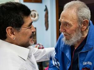 Lee más sobre el artículo Maradona, el fútbol y Fidel