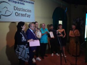 Lee más sobre el artículo Telón Abierto and four other individualities of the Avilanian Culture awarded with Ornofay
