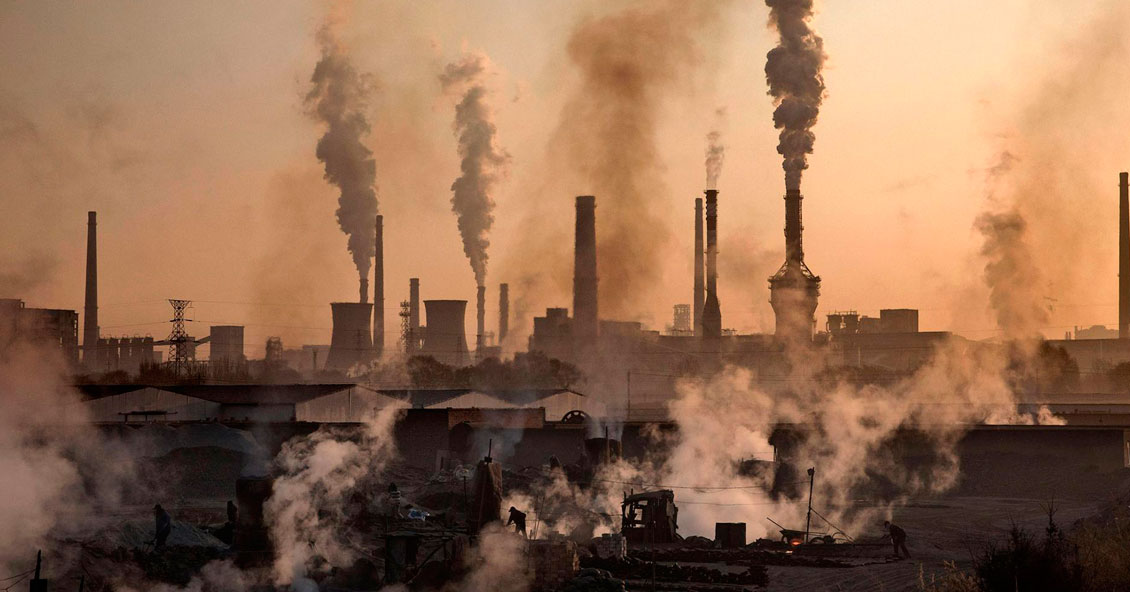 Lee más sobre el artículo Quienes más calientan el planeta se niegan a pagar por ello: La impunidad climática de EEUU y el resto de superpotencias