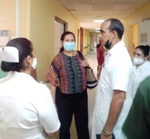 Lee más sobre el artículo Morón hospital receives exchange visit from the Health Directorate
