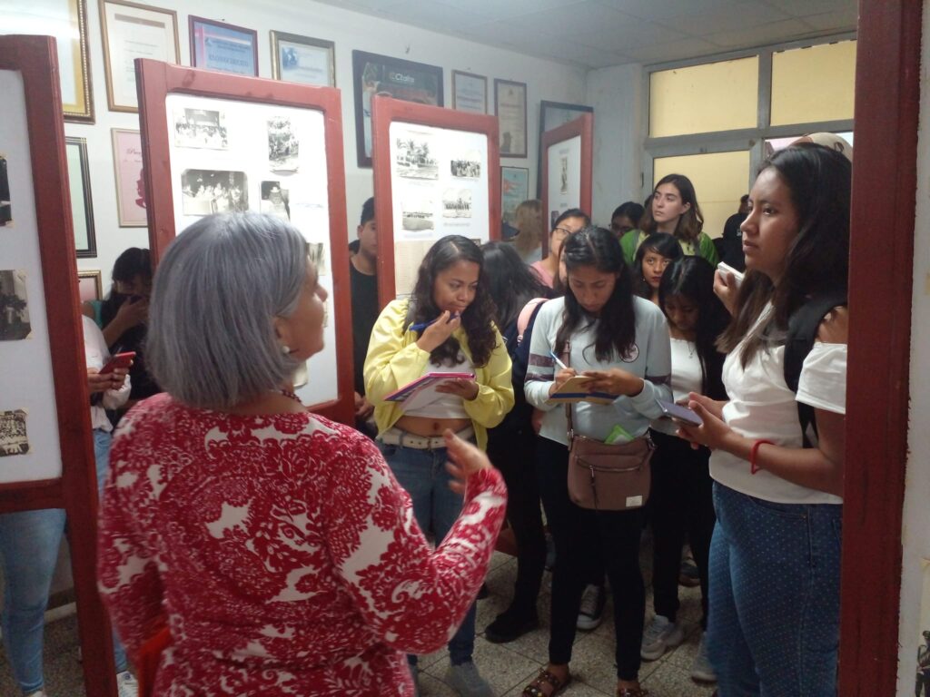 Estudiantes y profesores universitarios mexicanos intercambian con homologous avileños Fotos de la UNICA