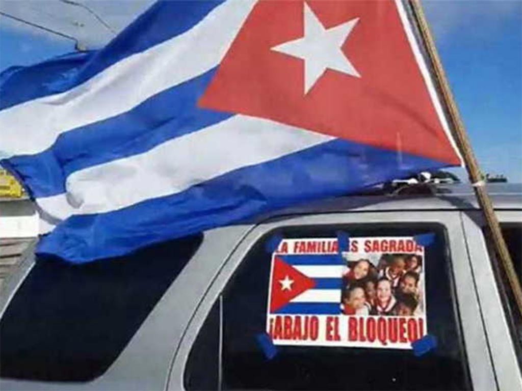 Lee más sobre el artículo Por el fin del bloqueo de EEUU a Cuba, caravana en Miami