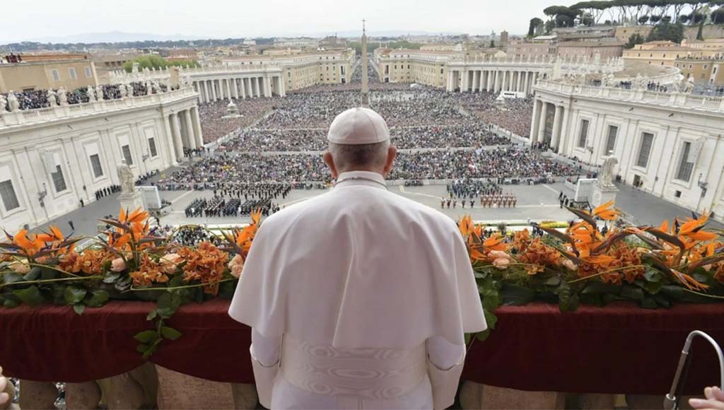 Lee más sobre el artículo Papa Francisco pide en misa navideña acabar las guerras y el hambre