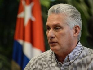 Lee más sobre el artículo Presidente de Cuba comienza gira por el Caribe