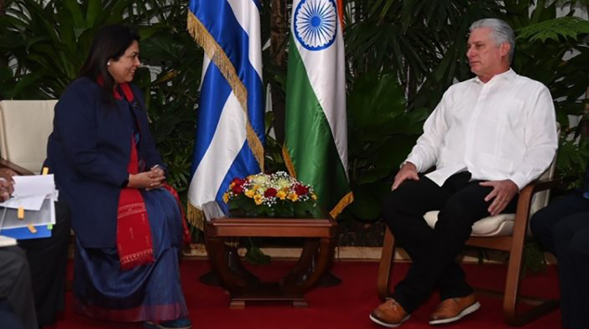 En este momento estás viendo Recibió Presidente cubano a Ministra de Estado de la India