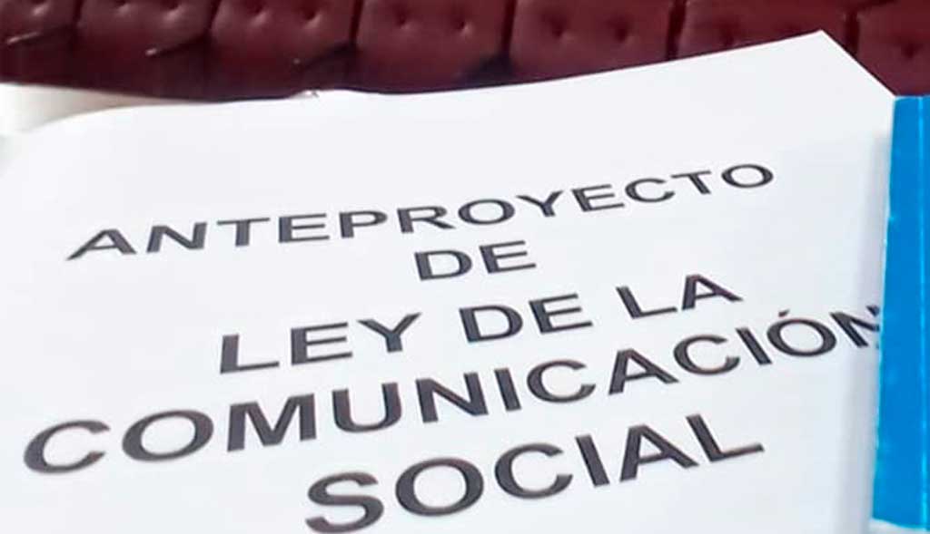 En este momento estás viendo Debaten en Cuba proyecto de ley de Comunicación Social