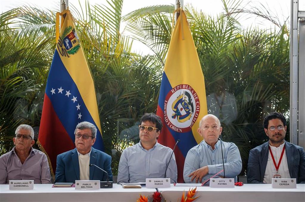 Lee más sobre el artículo Gobierno y ELN de Colombia informarán sobre resultados de reunión