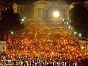 Lee más sobre el artículo Jóvenes de Cuba reeditarán tradicional Marcha de las Antorchas