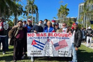 Lee más sobre el artículo Nueva jornada contra el bloqueo en varias ciudades de Estados Unidos