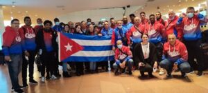 Lee más sobre el artículo Equipo Cuba de béisbol llegó a Japón para topes de entrenamiento