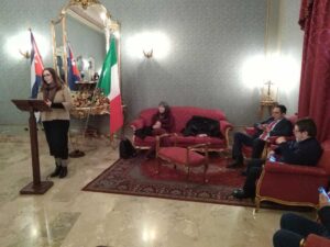 Lee más sobre el artículo Diputada cubana destaca valor humanista de ayuda médica a Italia (+Fotos)