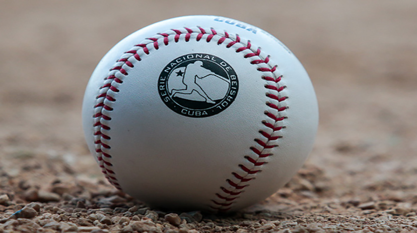 En este momento estás viendo 62 SNB: Huracanes soplan y hay triple empate en subliderazgo beisbolero