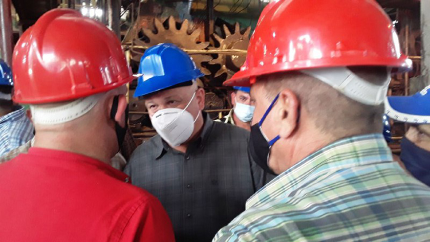 En este momento estás viendo Llama vice-primer ministro cubano a elevar la eficiencia azucarera en Ciego de Ávila