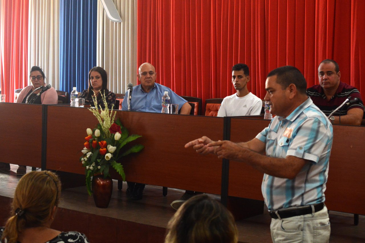 En este momento estás viendo Voto unido, muestra de democracia y de respaldo a la Revolución (+Fotos)