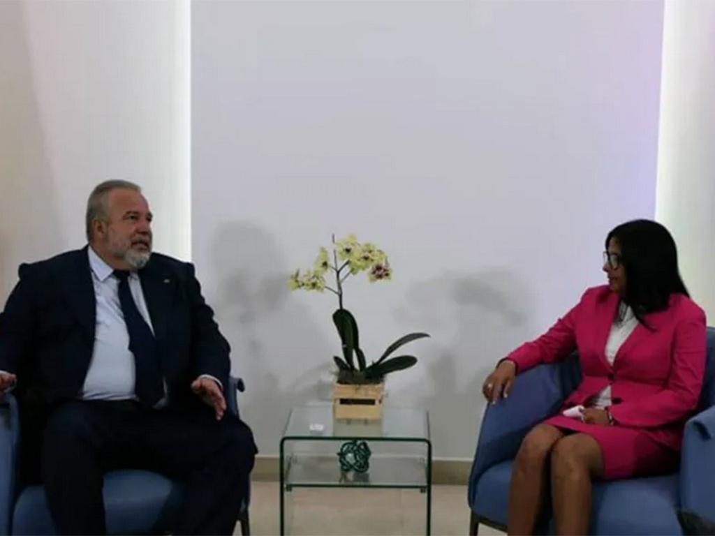 Lee más sobre el artículo Venezuela y Cuba estrecharon lazos de hermandad y cooperación