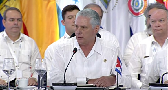 En este momento estás viendo Presidente Díaz-Canel regresa a Cuba luego de participar en Cumbre Iberoamericana