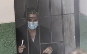 Lee más sobre el artículo Beneplácito en Bolivia por ampliación de arresto de Áñez