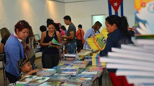 Lee más sobre el artículo Comienza fiesta del libro en Cuba y con ella coloquios y homenajes