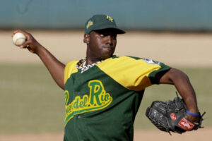 Lee más sobre el artículo Ahora mandan Pinar y Matanzas en la Serie Nacional de Béisbol