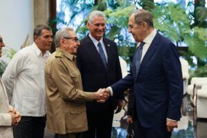 Lee más sobre el artículo Raúl Castro y Díaz-Canel reciben a Canciller ruso Serguéi Lavrov