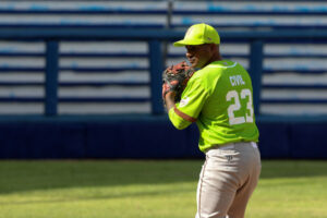 Lee más sobre el artículo Las Tunas sola en primera posición del béisbol cubano
