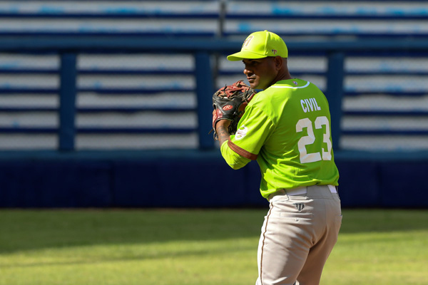 En este momento estás viendo Las Tunas sola en primera posición del béisbol cubano