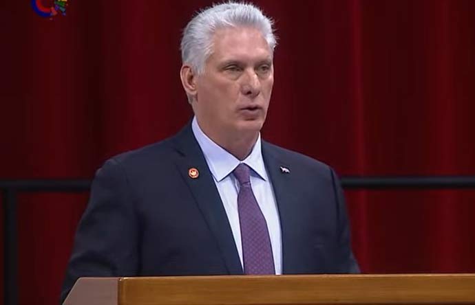 En este momento estás viendo Presidente de Cuba destaca resiliencia del pueblo (+Foto)
