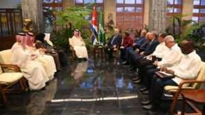 Lee más sobre el artículo Dialogó Díaz-Canel con titular de Turismo de Arabia Saudita