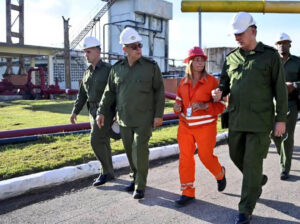Lee más sobre el artículo Presencia Díaz-Canel ejercicio demostrativo del Meteoro 2023