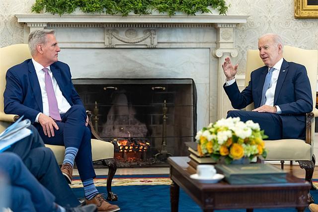 En este momento estás viendo Nueva ronda de conversaciones sobre techo de deuda en EEUU