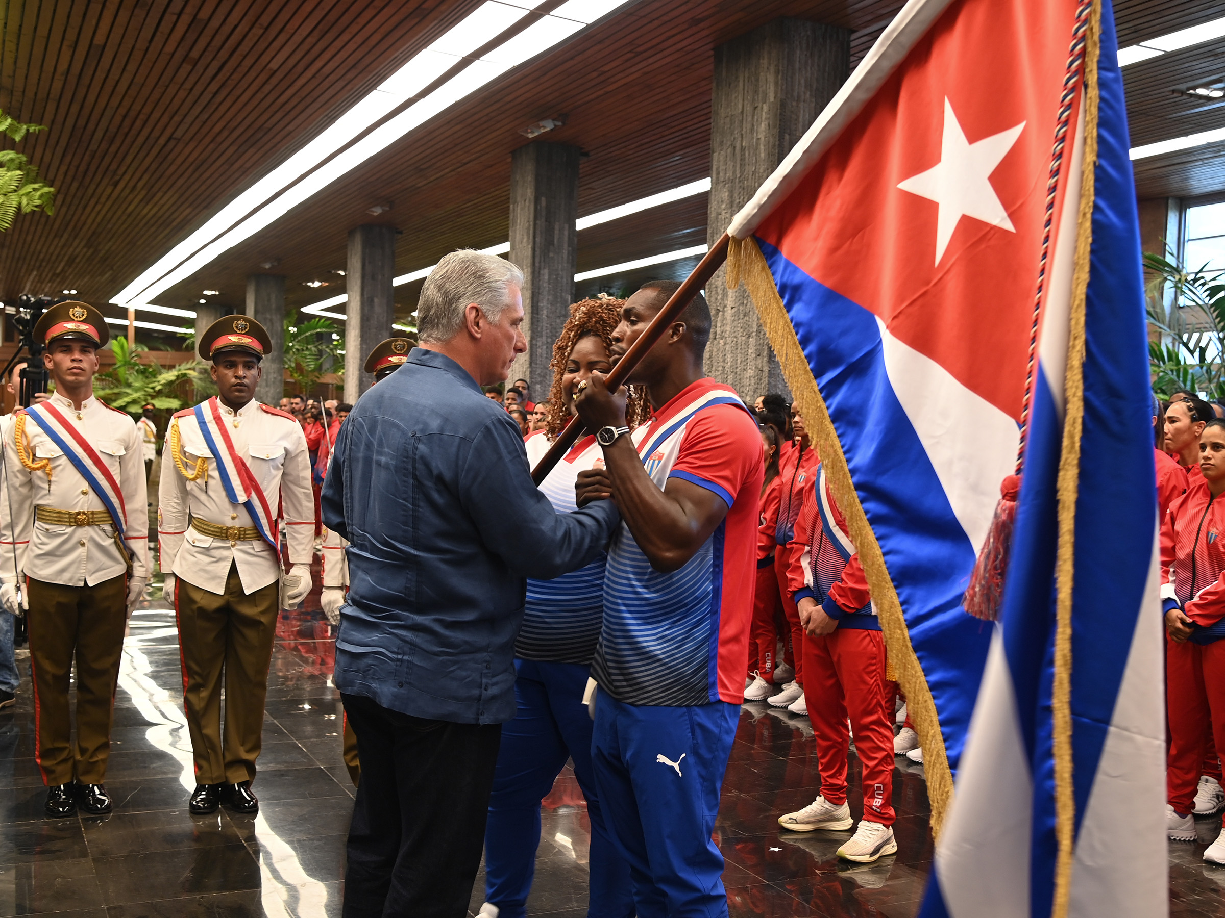 En este momento estás viendo Abanderada delegación cubana a San Salvador 2023 (+Fotos)