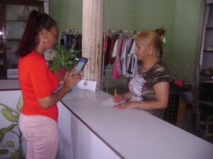 Lee más sobre el artículo Establece  Majagua plataformas electrónicas en  el sector comercial