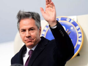 Lee más sobre el artículo Secretario de Estado de EEUU abre tensa visita a China