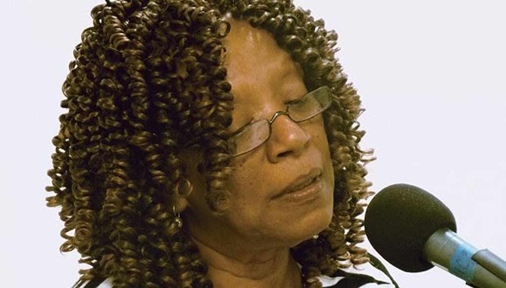 En este momento estás viendo Poetisa cubana Nancy Morejón agradece solidaridad
