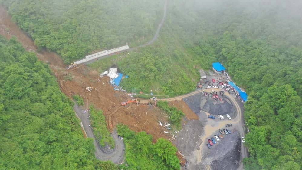 En este momento estás viendo Lamenta Cuba víctimas por deslizamiento de tierra en China