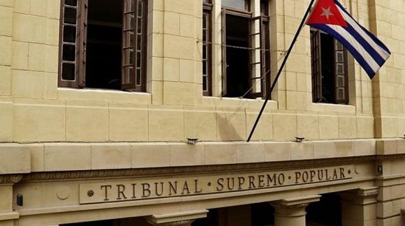 En este momento estás viendo Mentira cazada: Supuesto control en comunicaciones es desmentido por el Tribunal Supremo