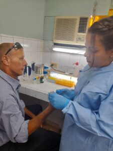 Lee más sobre el artículo Examinan en Ciego de Ávila a estudiantes de Bioanálisis clínico