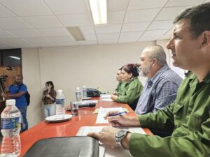 Lee más sobre el artículo Primer ministro evalúa recuperación en Pinar del Río tras paso de Idalia