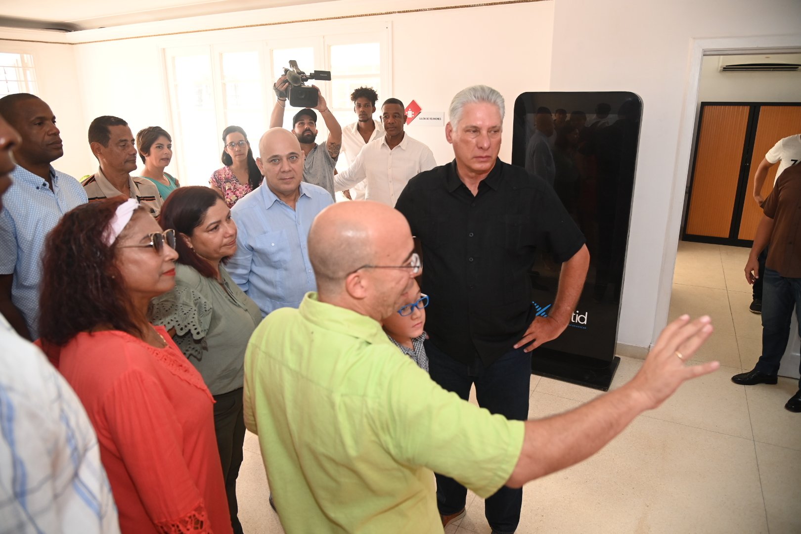En este momento estás viendo Inauguró Díaz-Canel nueva sede de Ideas Multimedios